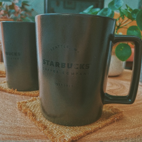Starbucks mugs black set of 2 - Picture 2 of 5